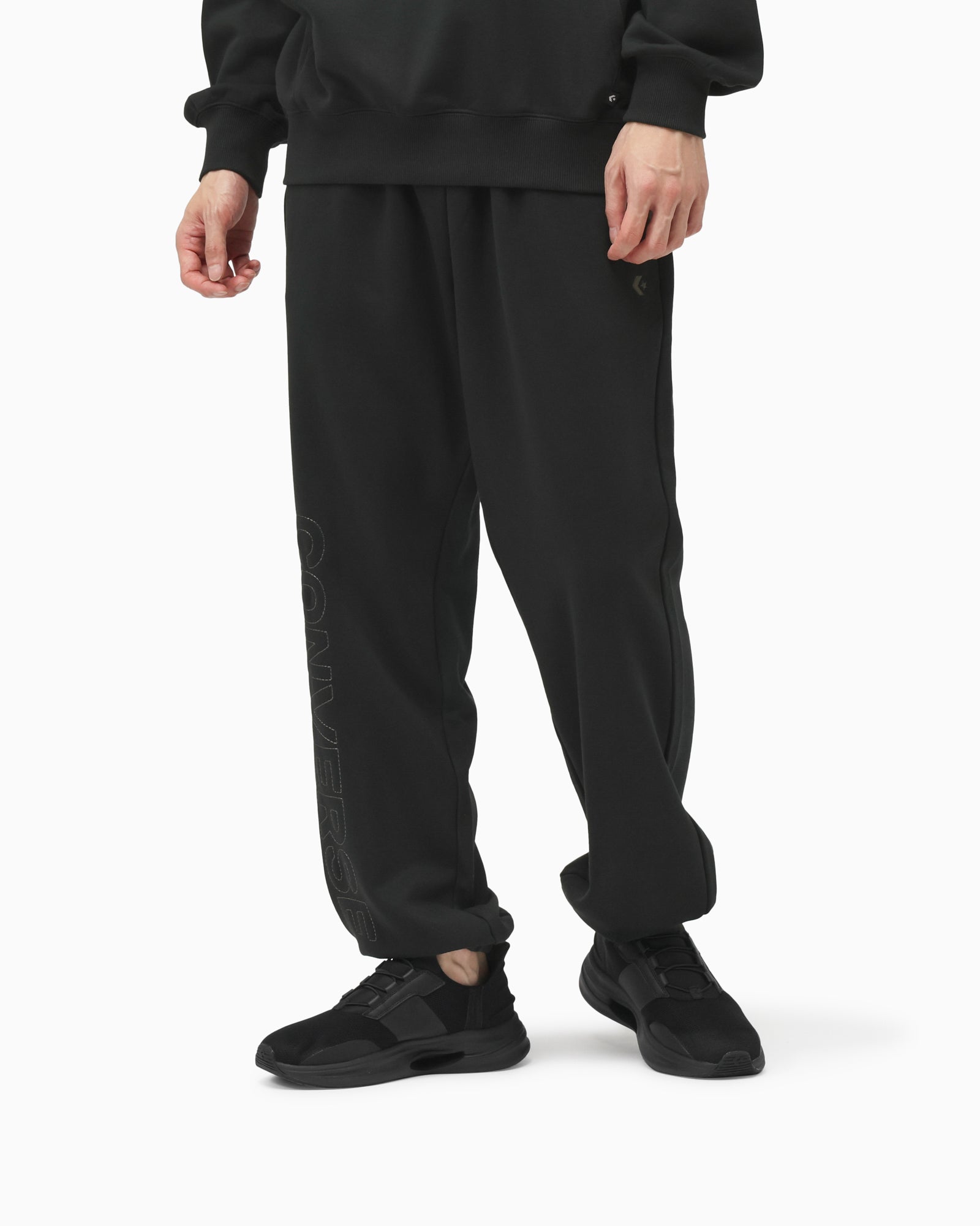 STITCH LOGO SWEAT PANTS MENS (ブラック)– コンバース オンライン