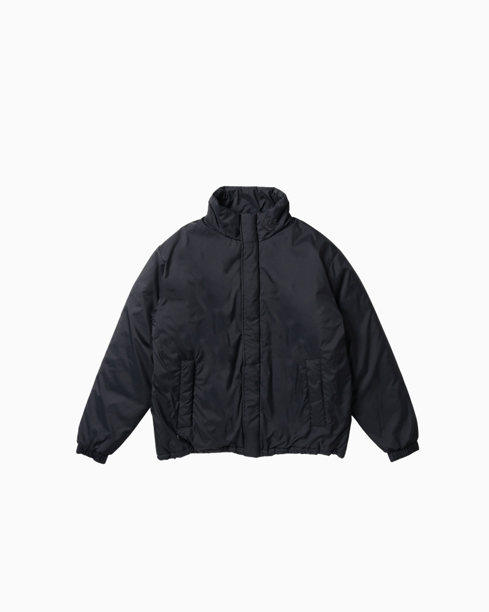 PUFFER JACKET MENS (ブラック)– コンバース オンライン ショップ
