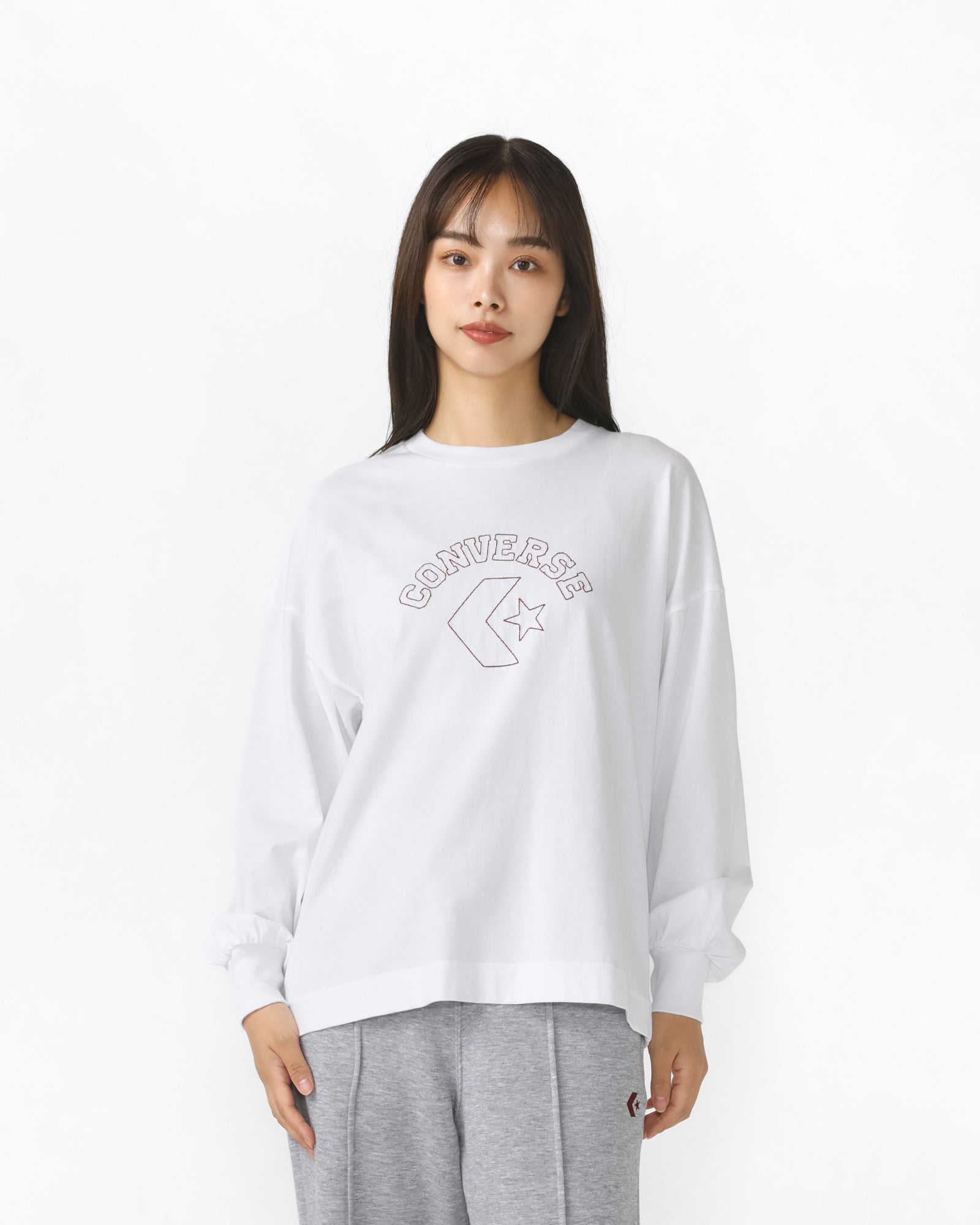 STITCH LOGO LS TEE LDS (ホワイト)– コンバース オンライン