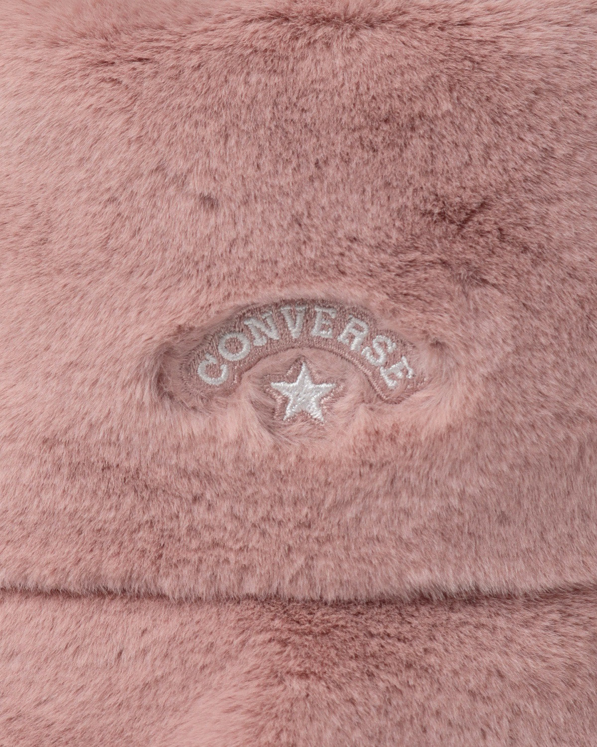 FUR BUCKET HAT