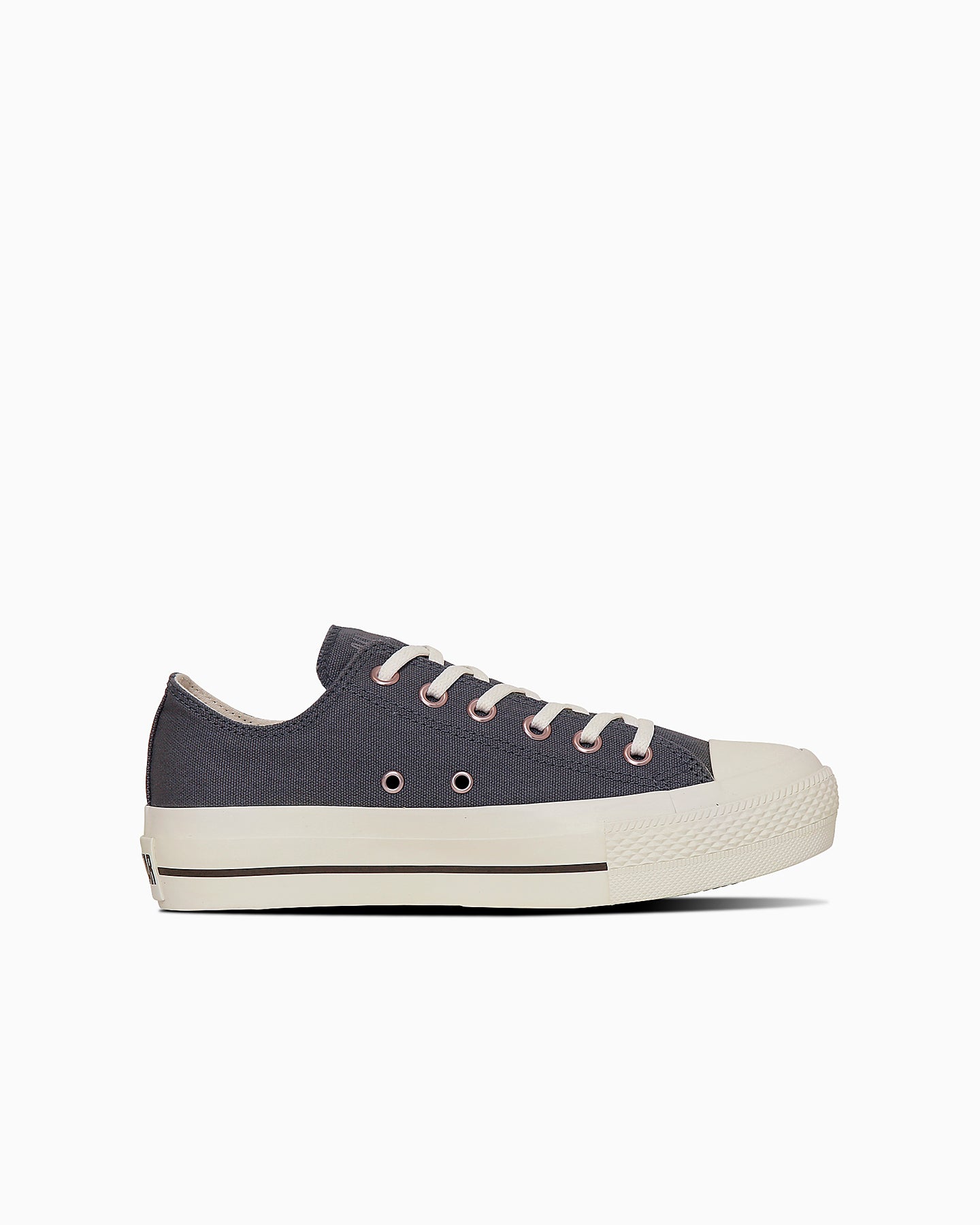 Converse Image 17