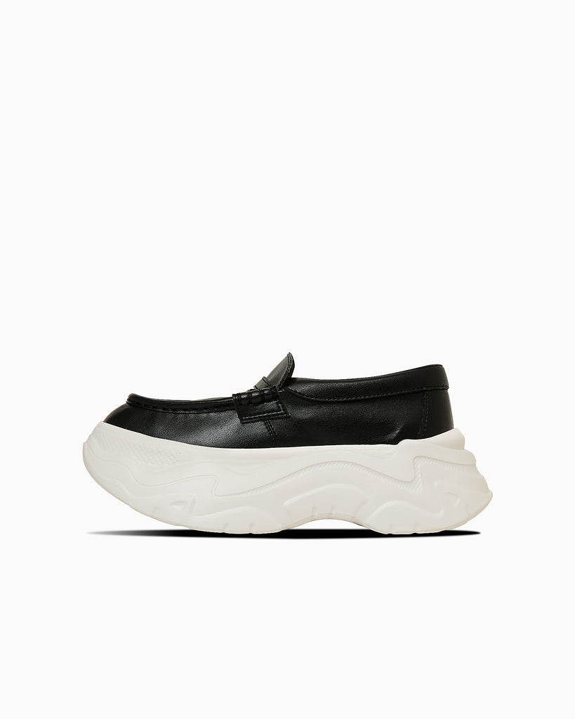 ゆうき　CONVERSE ブラック ローファー CONVERSE/コンバース/オールスター チャンク ローファー