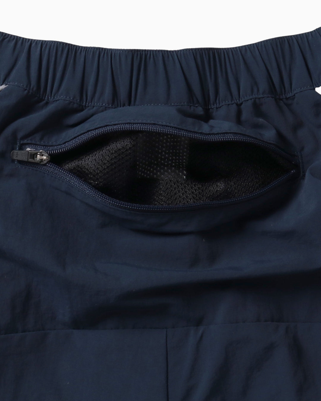 COLOR BLOCK WOVEN PANTS (ネイビー)– コンバース オンライン ショップ