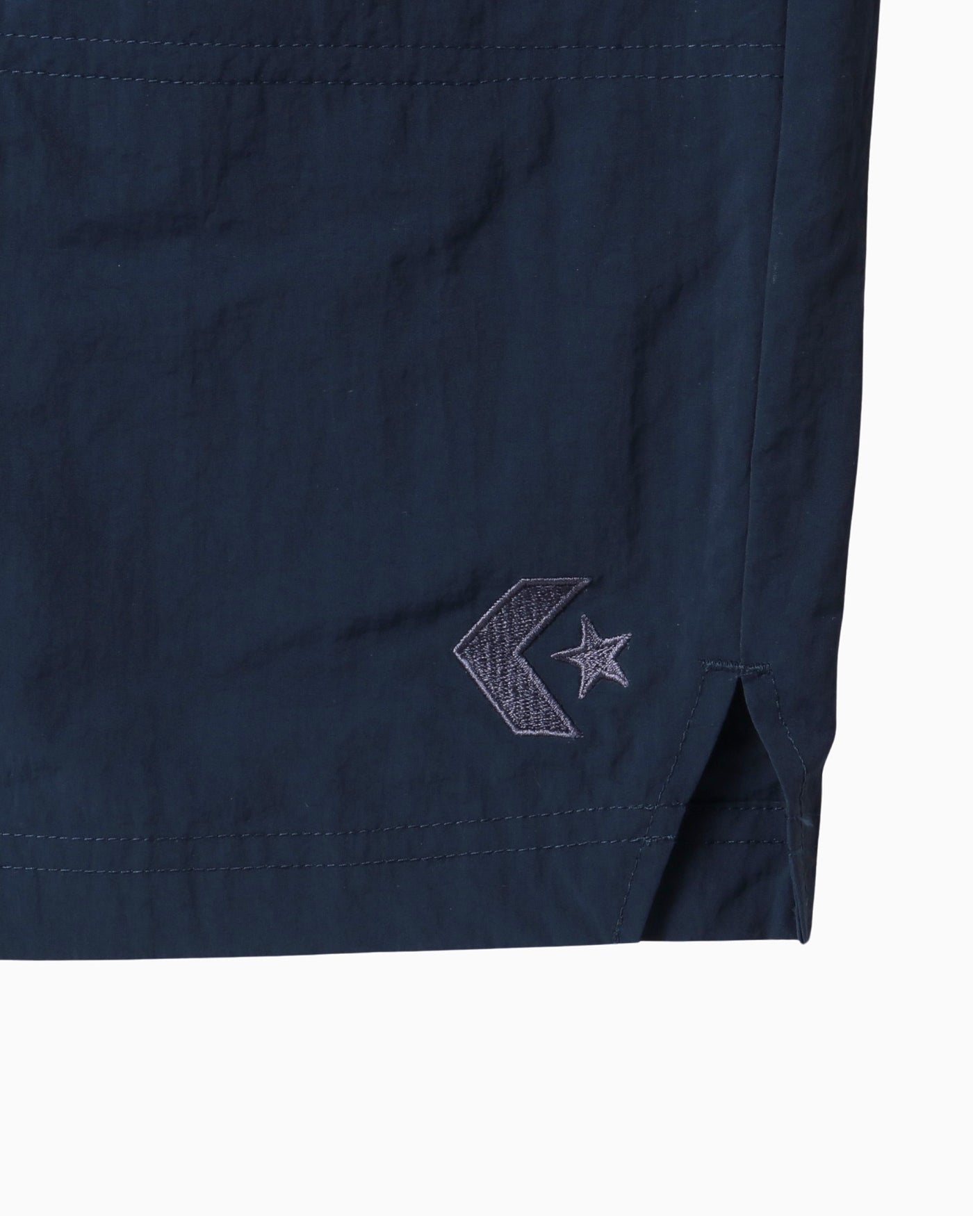 COLOR BLOCK WOVEN SHORTS