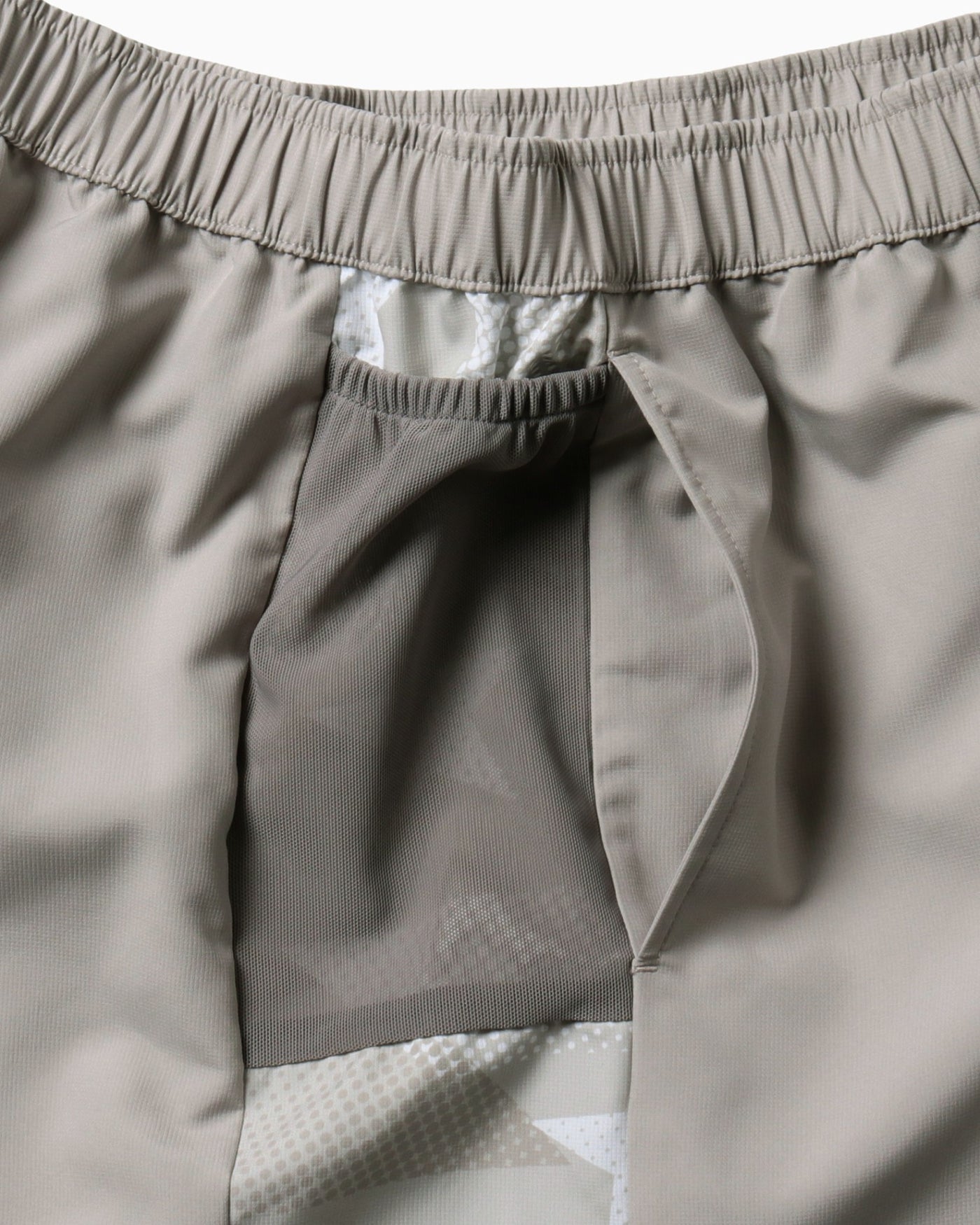 SP WOVEN SHORTS