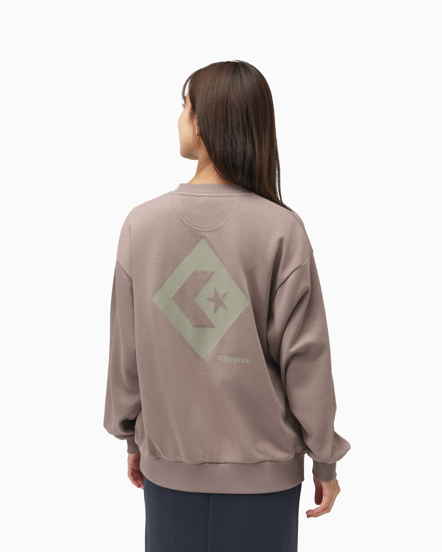 DIAMOND LOGO SWEAT CREW TOP LADIES (ピンクグレー)– コンバース オンライン ショップ ...