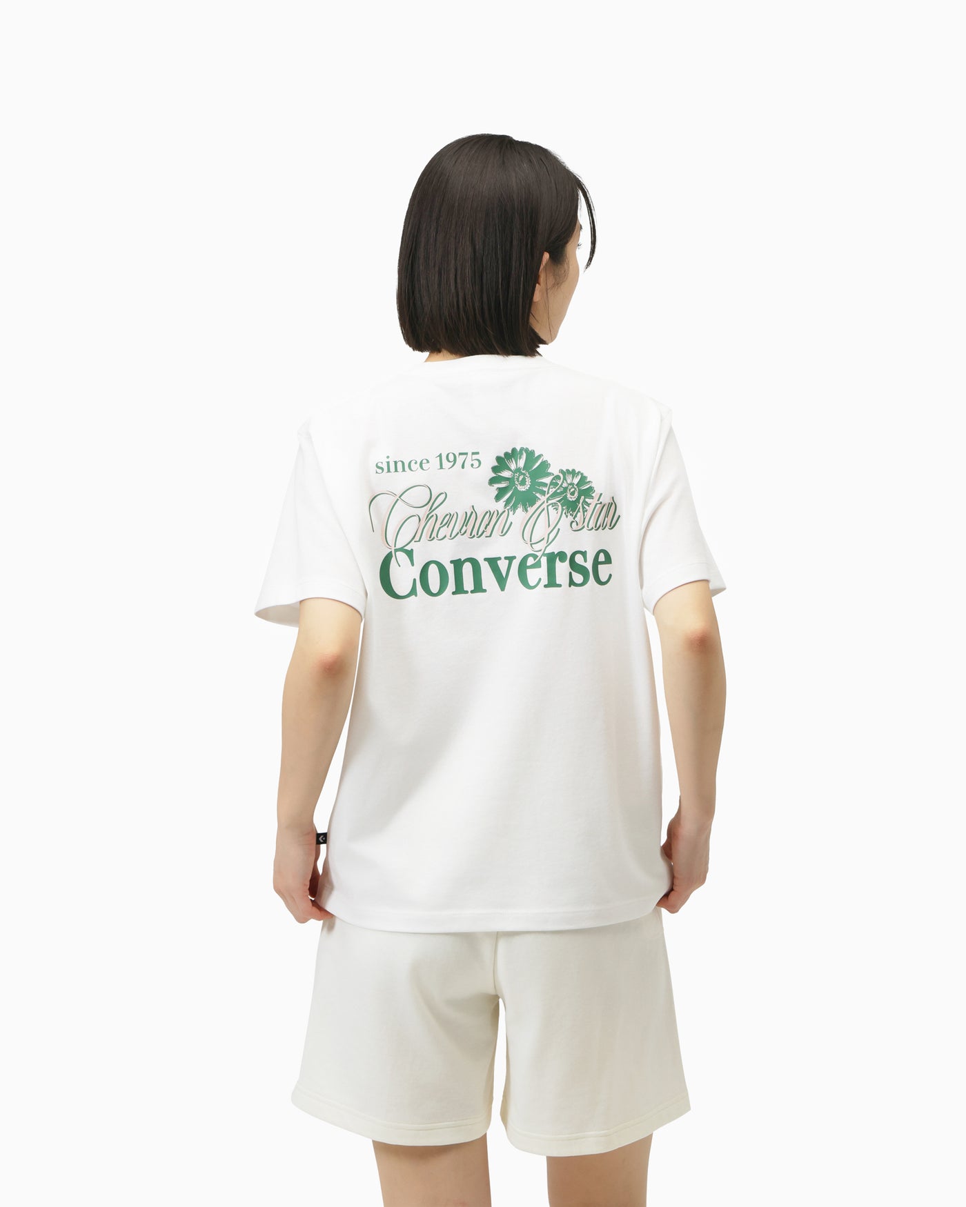 ✨はな FLOWER LOGO TEE L (オフホワイト)– コンバース オンライン ショップ