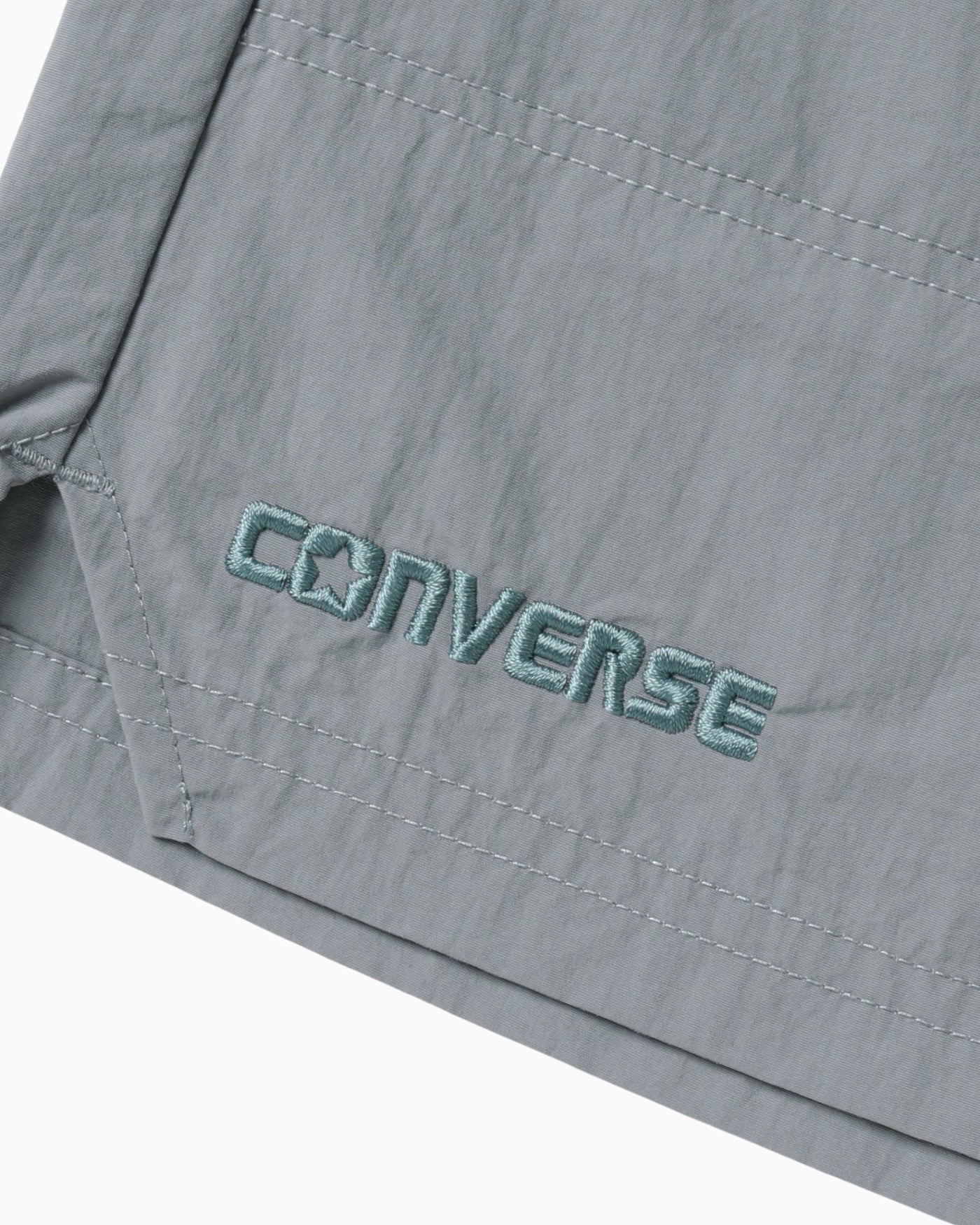 COLOR BLOCK WOVEN SHORTS