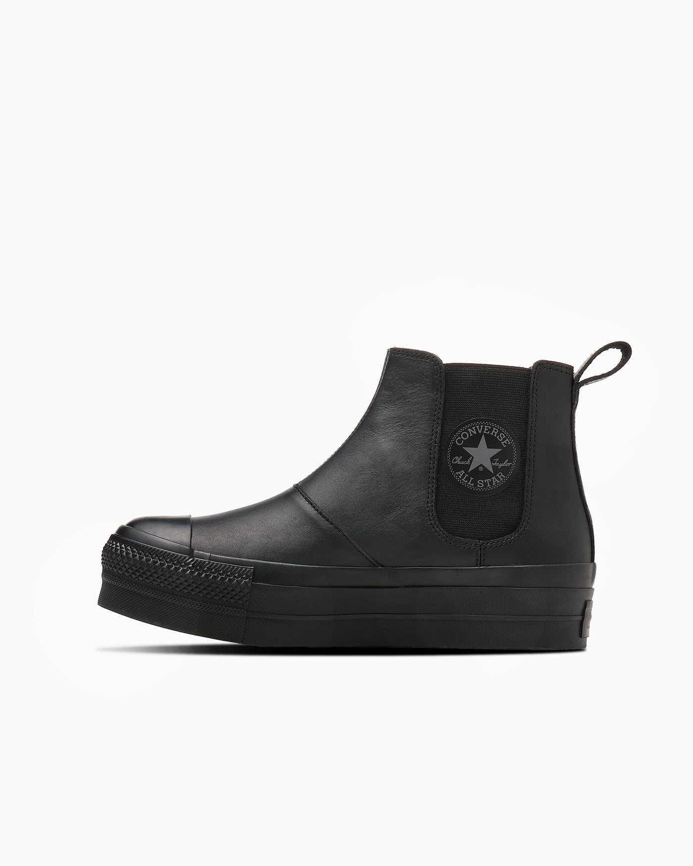 Black leather thick-soled sneakers